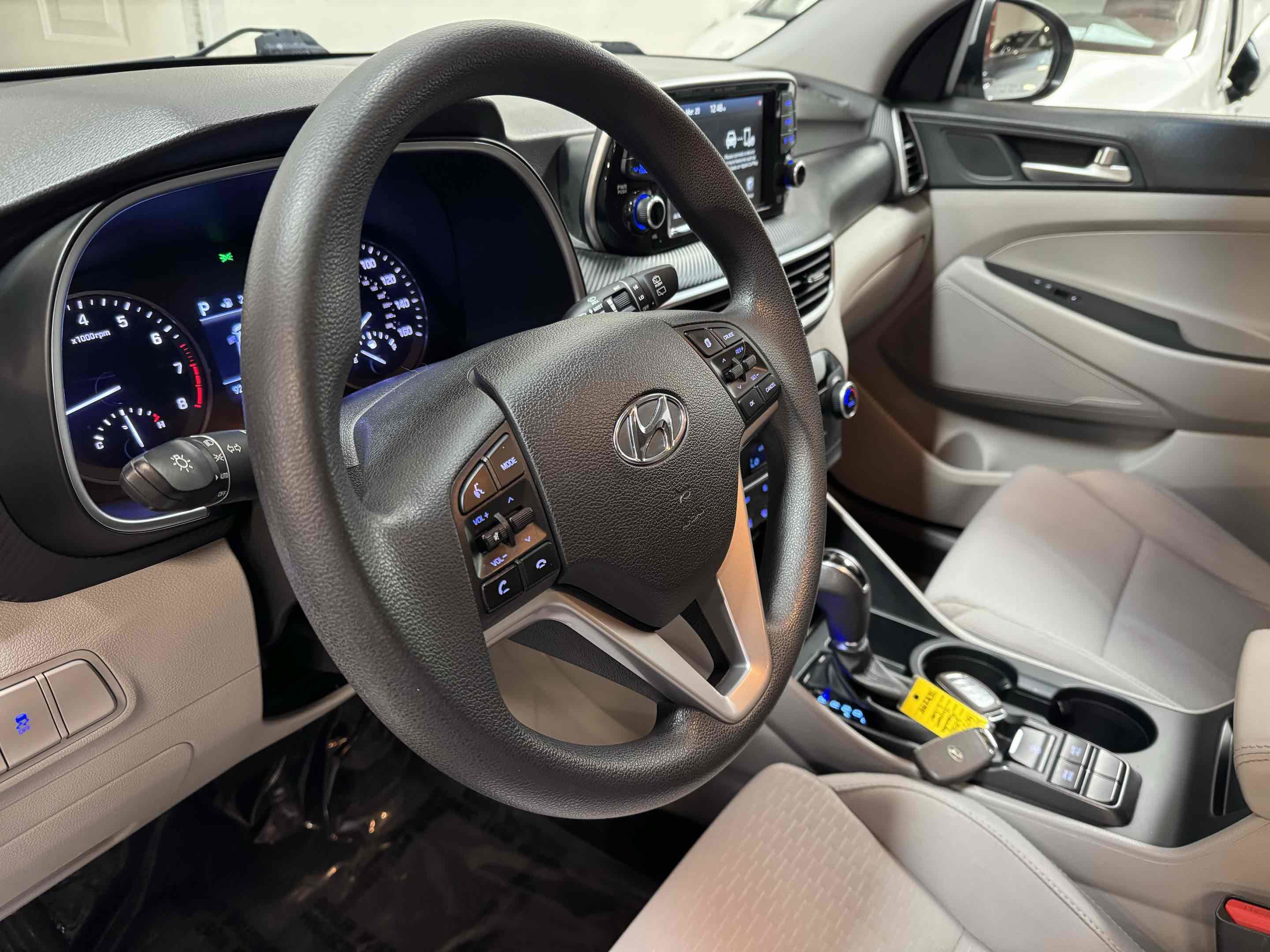 Used 2020 Hyundai Tucson SEL w/ Cargo Package image 34