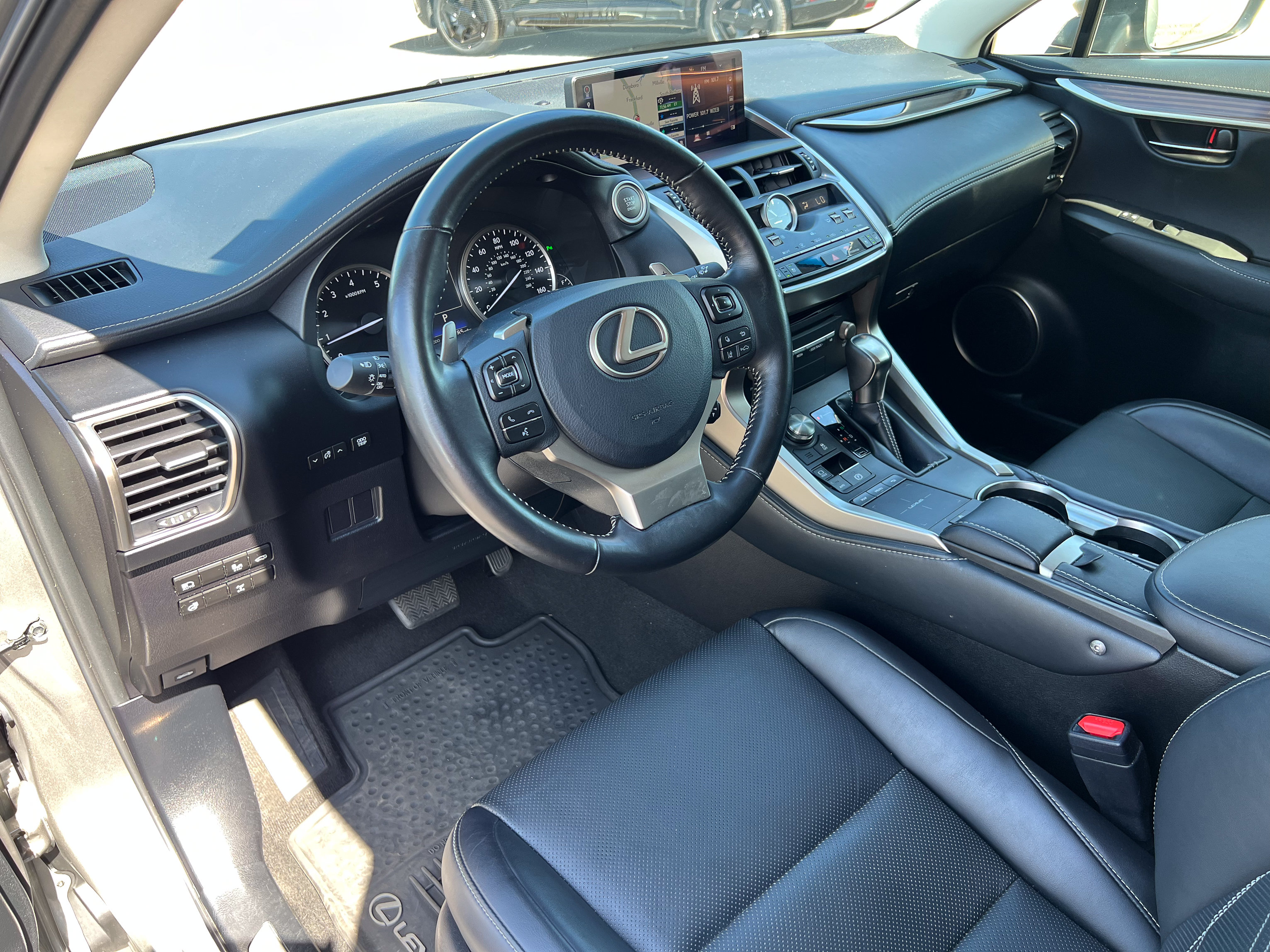 Used 2018 Lexus NX 300 AWD w/ Luxury Package image 16
