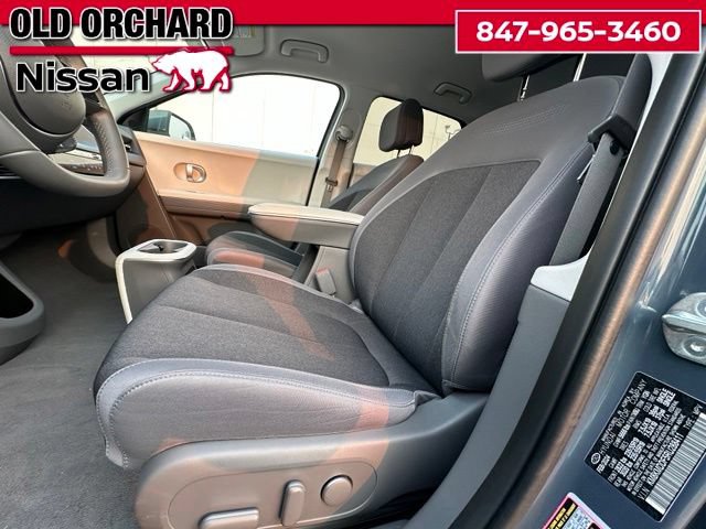 Used 2024 Hyundai Ioniq 5 SE AWD/4WD image 10