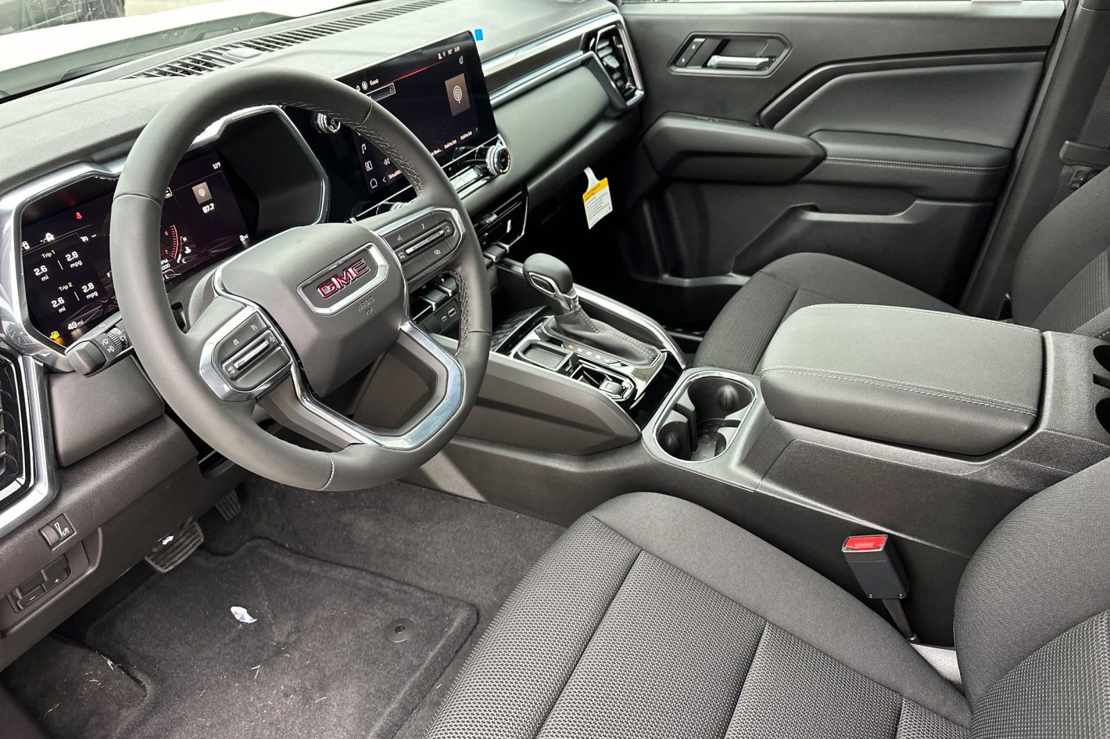 New 2026 GMC Canyon Elevation image 11