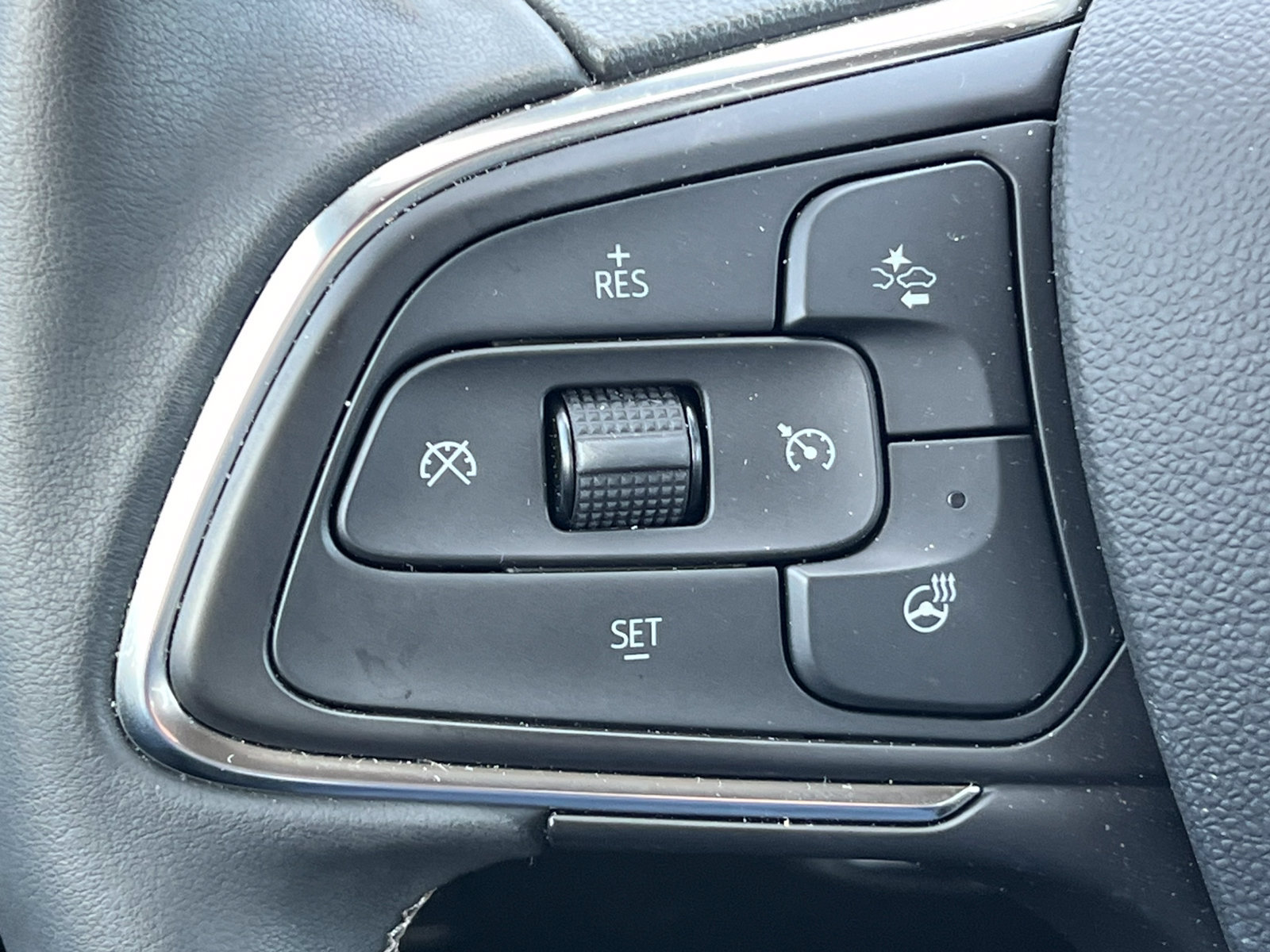Certified 2024 Buick Encore GX Preferred w/ Comfort Package FWD image 15