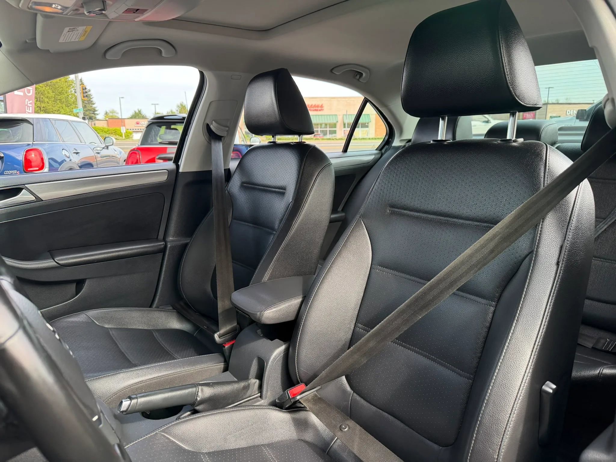 Used 2014 Volkswagen Jetta TDI image 16