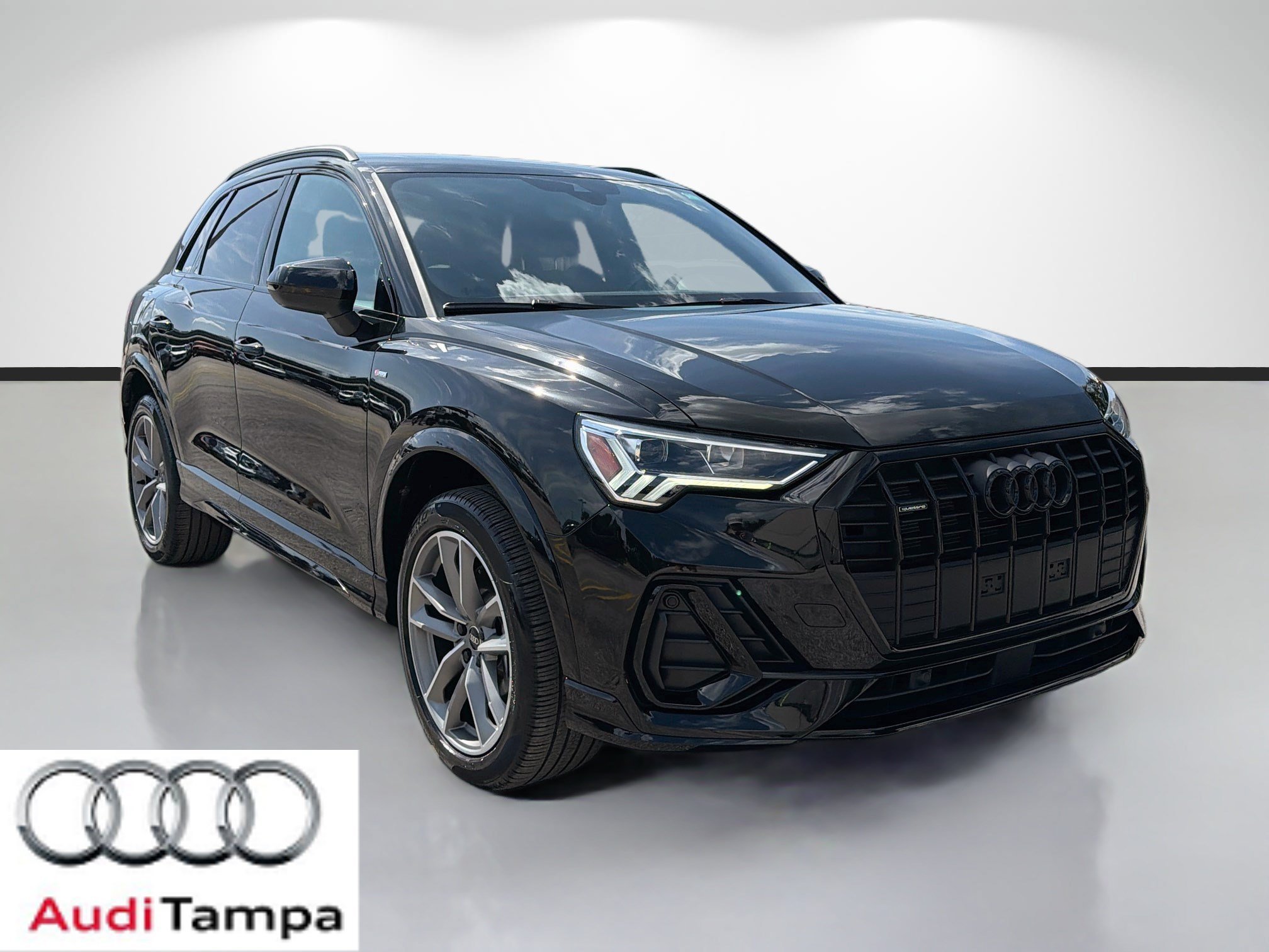 Used 2023 Audi Q3 2.0T Premium
