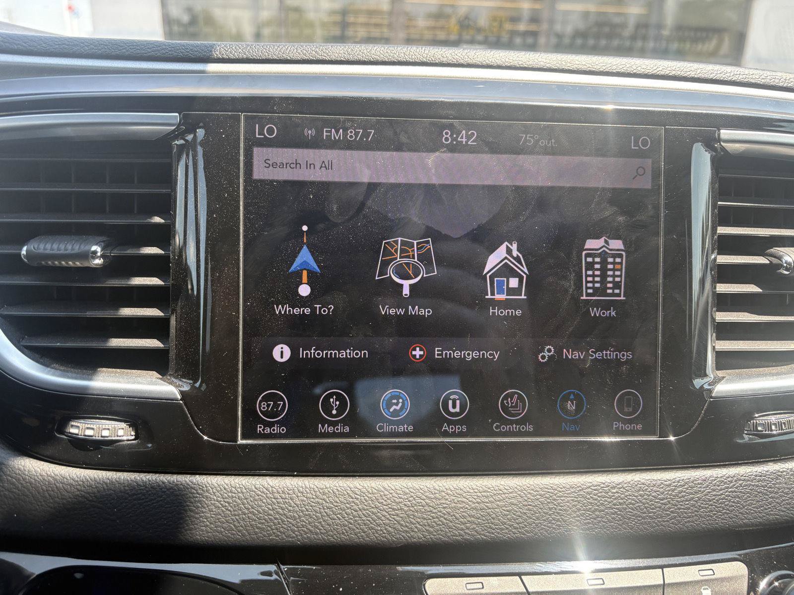 Used 2018 Chrysler Pacifica Touring-L Plus w/ S Appearance Package FWD image 23