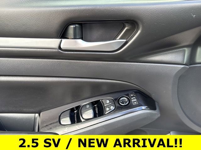 Used 2023 Nissan Altima 2.5 SV image 21