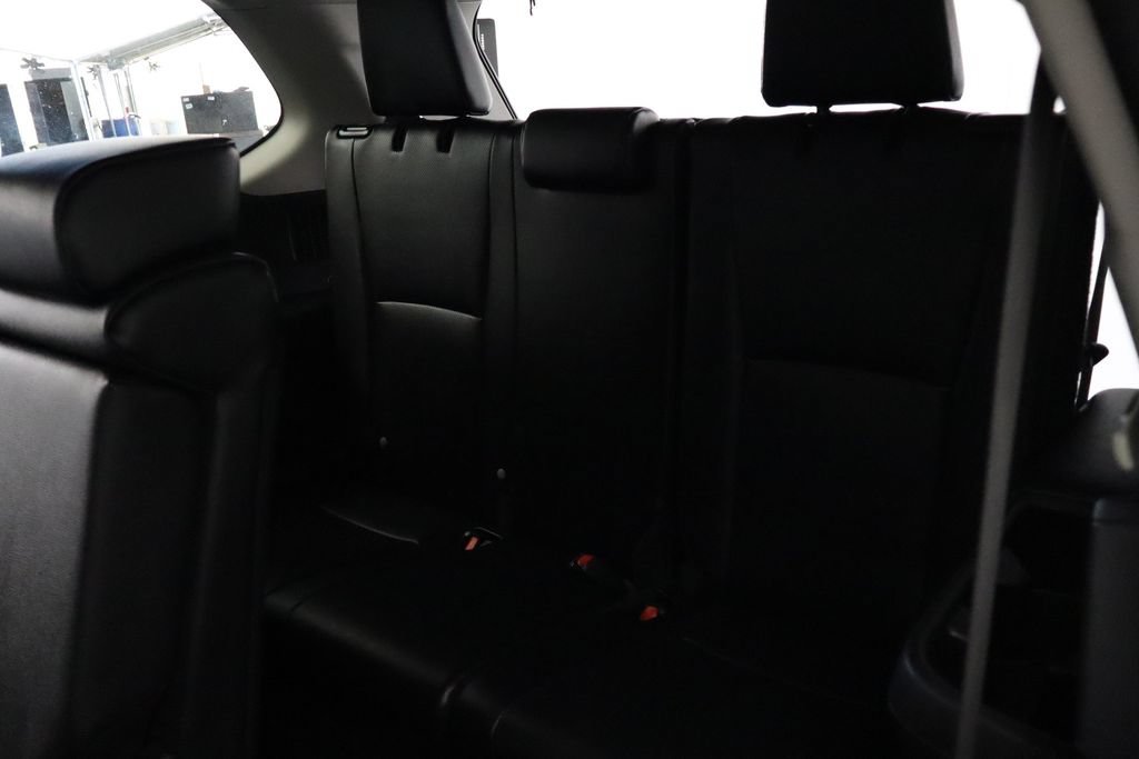Used 2024 Toyota Grand Highlander AWD Hybrid image 34