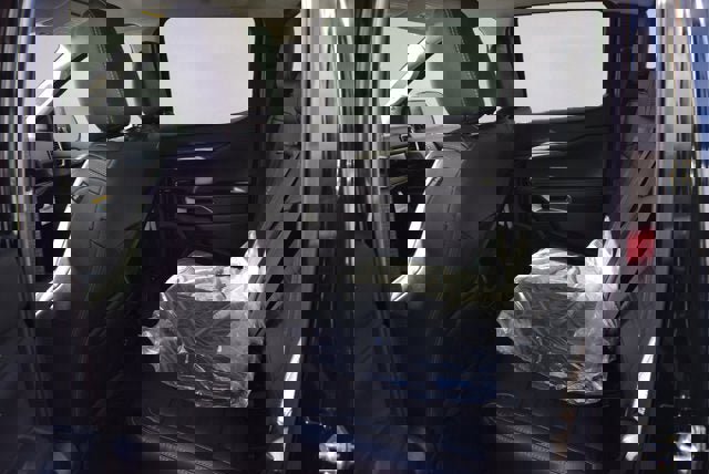 New 2025 Ford Ranger Lariat w/ Chrome Accent Package image 5