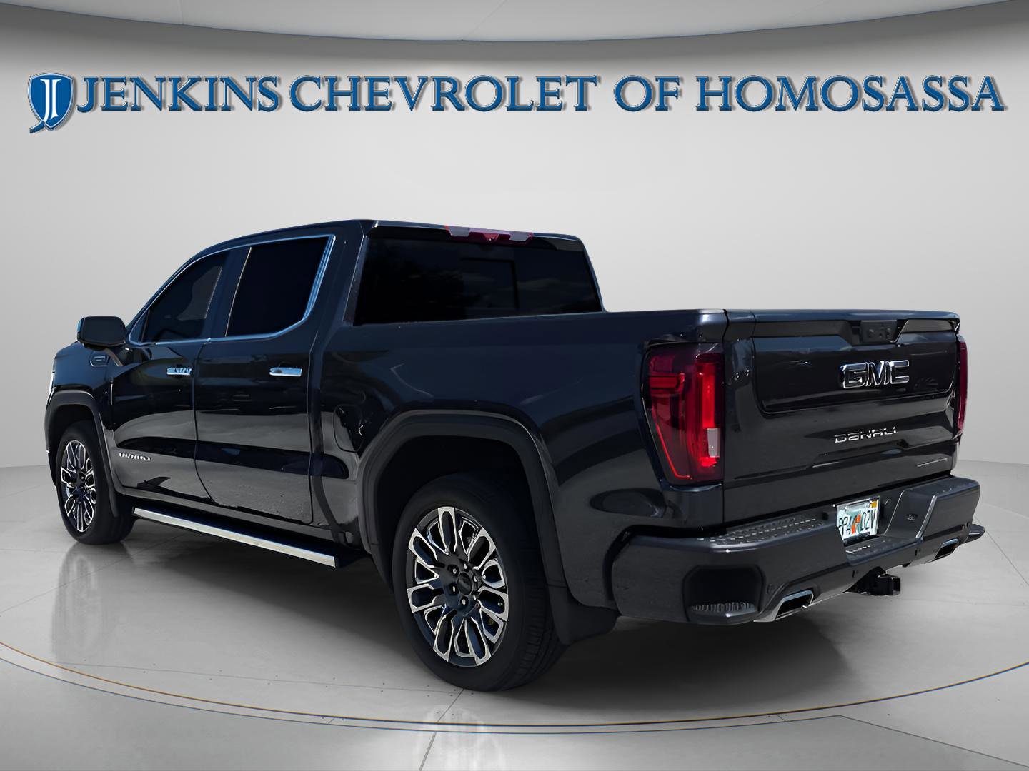 Used 2024 GMC Sierra 1500 Denali Ultimate AWD/4WD image 6