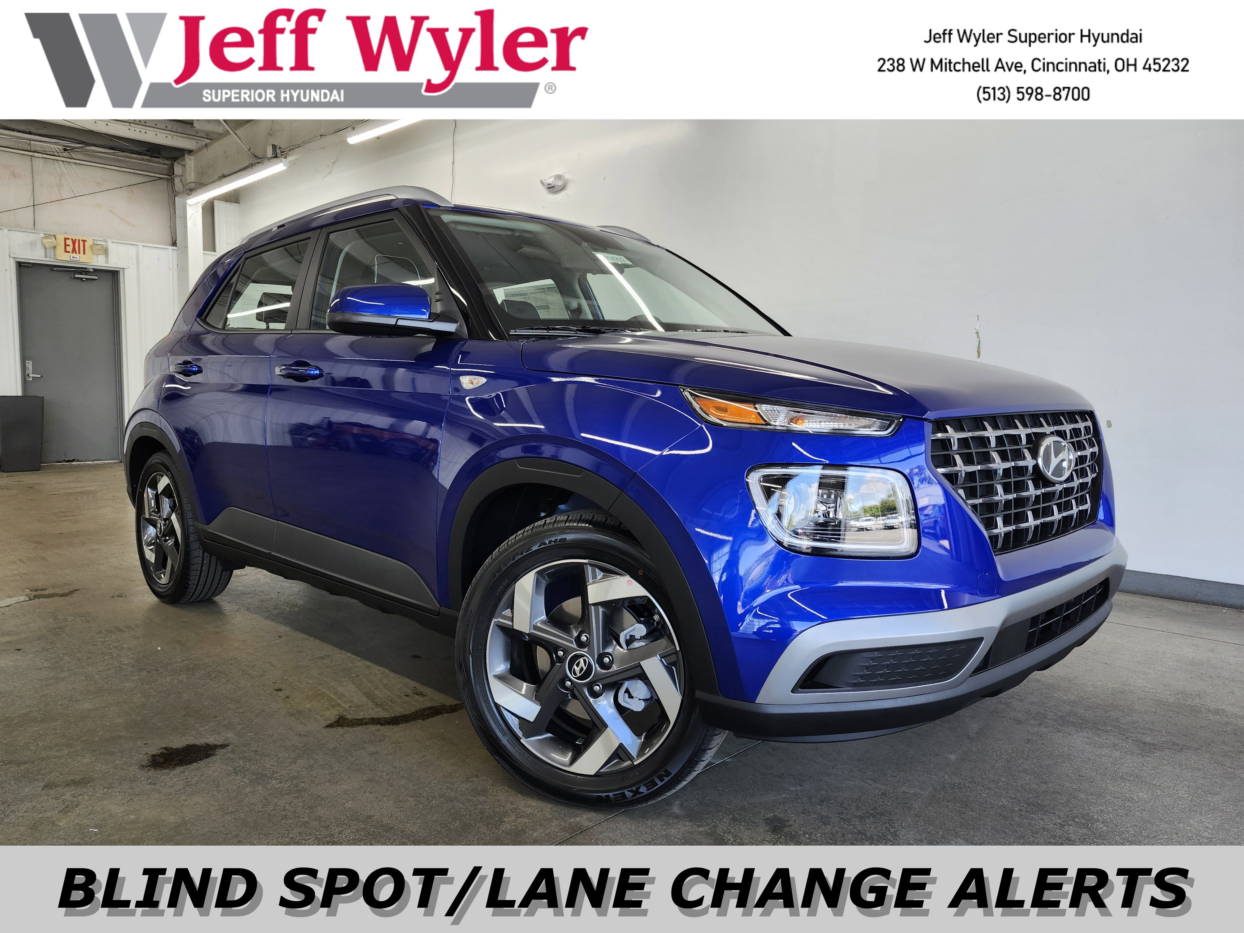 New 2025 Hyundai Venue Limited image 1