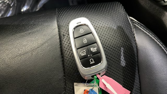 Used 2022 Hyundai Santa Fe SEL w/ Convenience + Premium Package AWD/4WD image 42