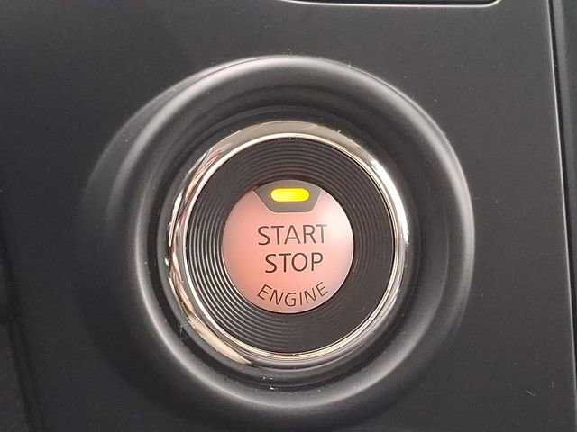 Used 2024 Nissan Titan SV w/ Accessory Utility Package image 22