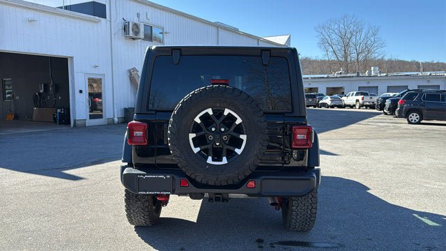 Certified 2025 Jeep Wrangler Unlimited Rubicon AWD/4WD image 7