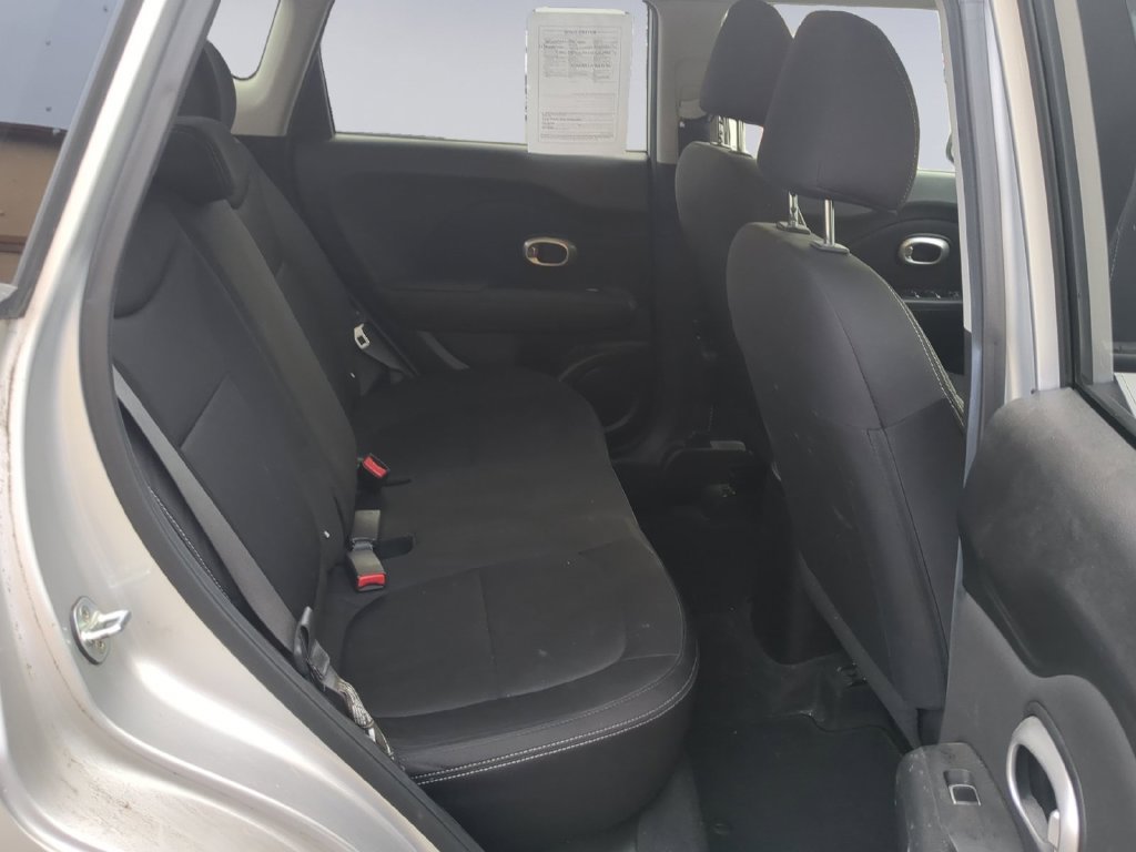 Used 2019 Kia Soul FWD image 20