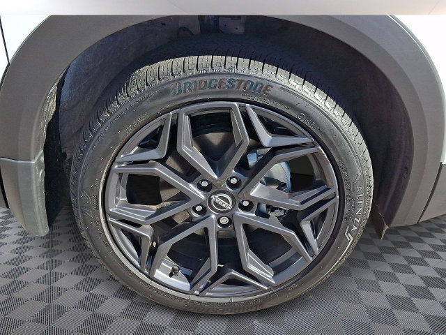 Certified 2026 Nissan Kicks SR w/ SR Premium Package FWD image 10