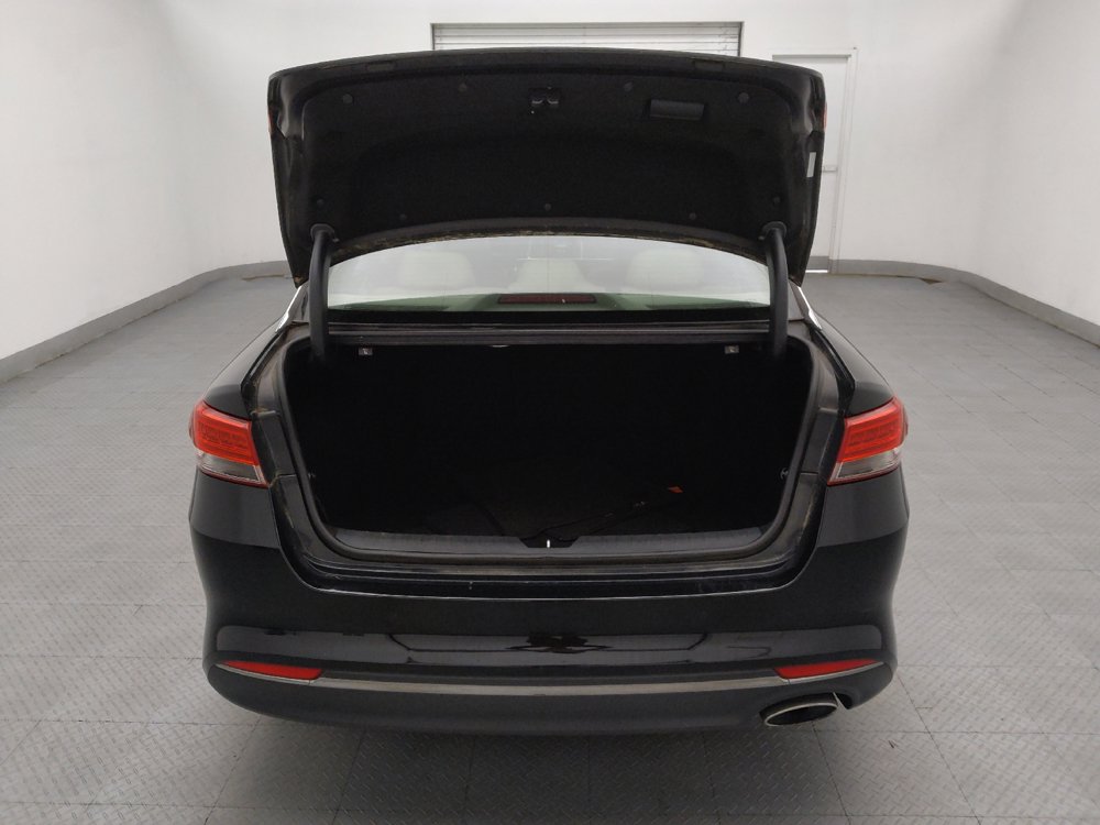 Used 2017 Kia Optima EX w/ Premium Package FWD image 29