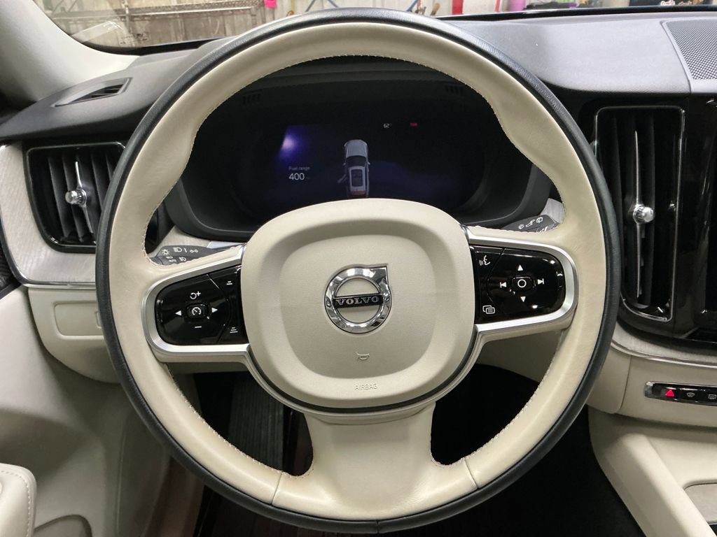 Used 2023 Volvo XC60 B5 Plus w/ Climate Package image 20