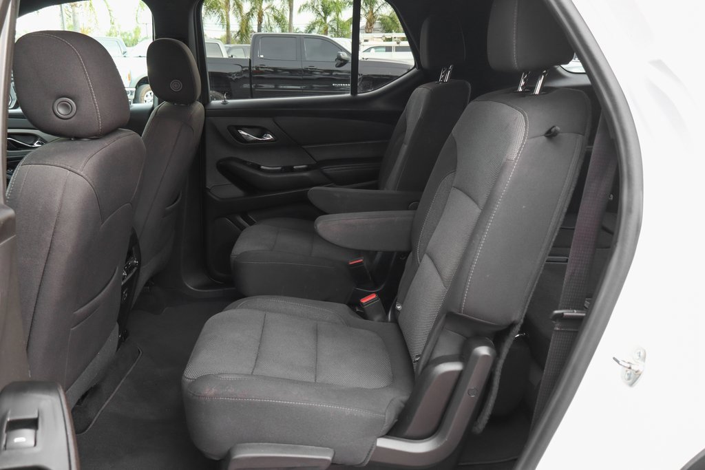 Used 2023 Chevrolet Traverse LT image 33