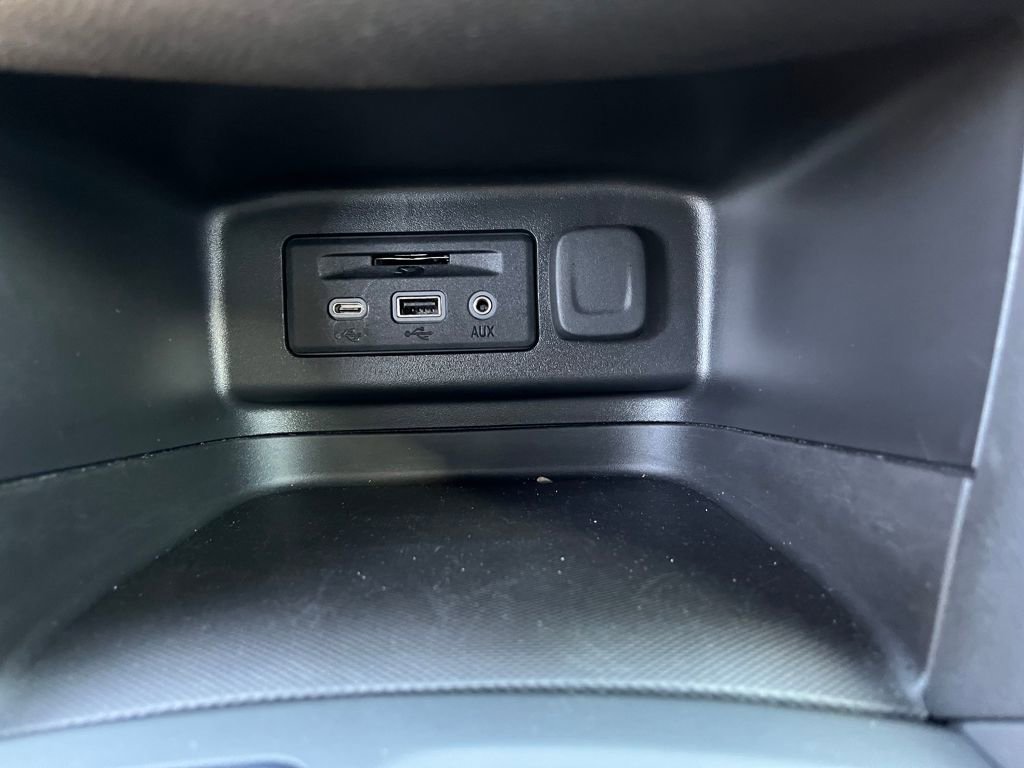 Used 2024 Chevrolet Equinox RS image 27