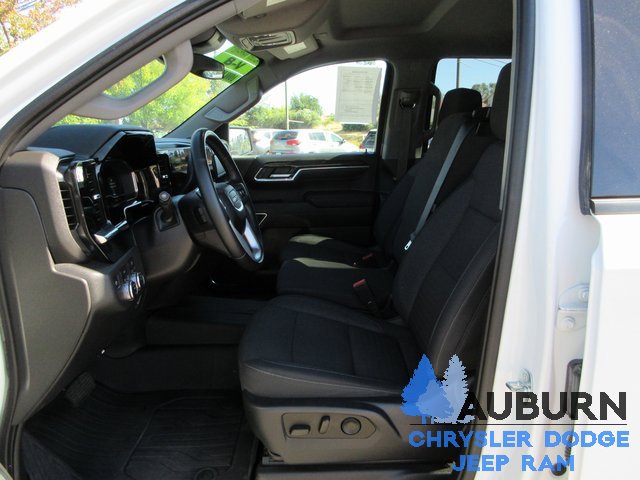 Used 2023 GMC Sierra 1500 Elevation image 13