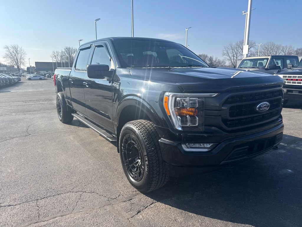 Used 2022 Ford F150 XLT w/ Equipment Group 302A High image 4