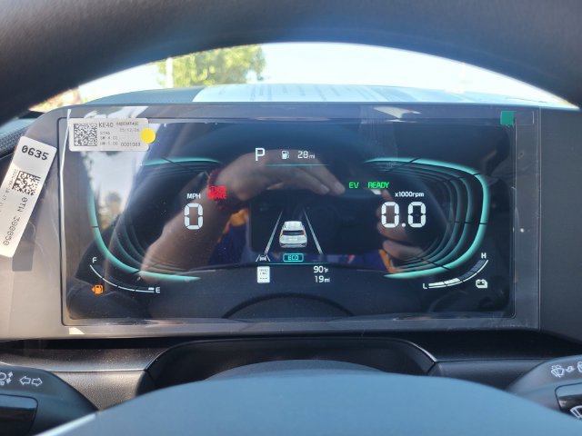New 2026 Kia Niro LX FWD image 11