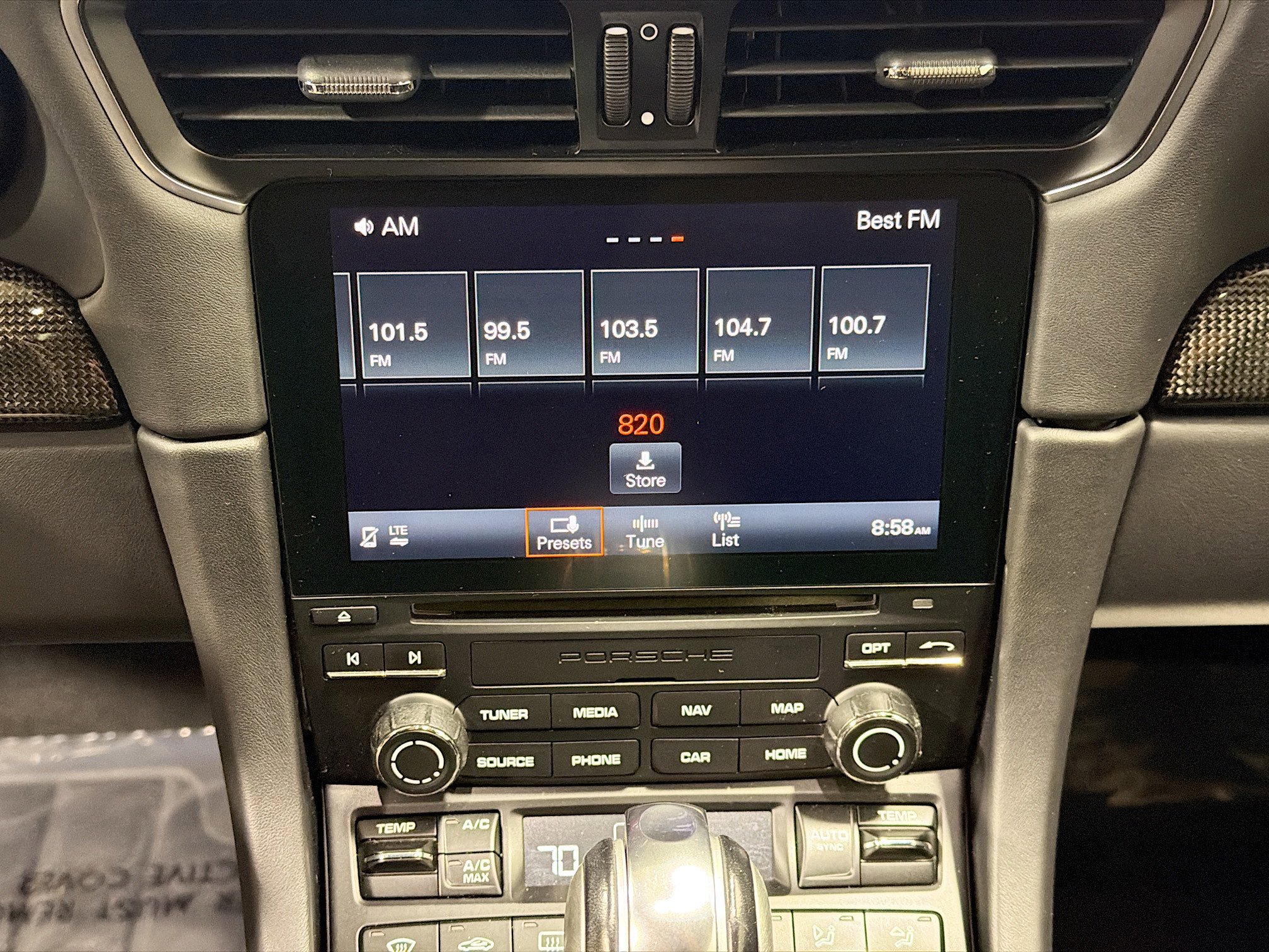 Used 2019 Porsche 911 Turbo image 28