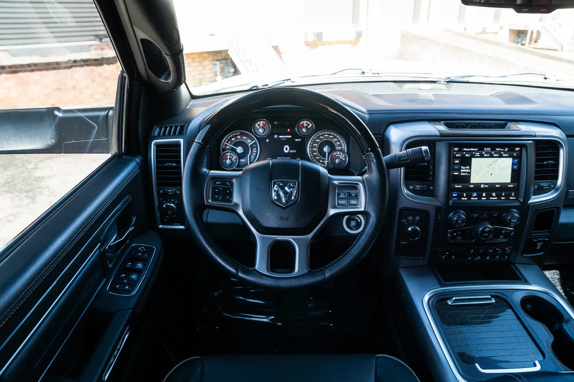 Used 2018 RAM 2500 Limited AWD/4WD image 35