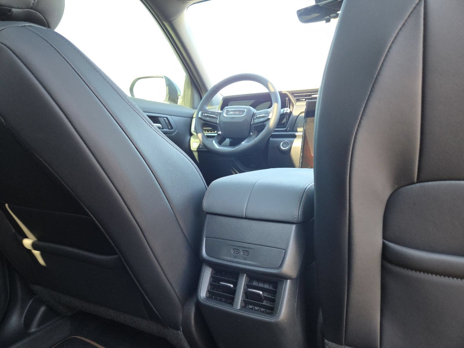 New 2026 GMC Terrain AT4 w/ Technology Package II AWD/4WD image 26