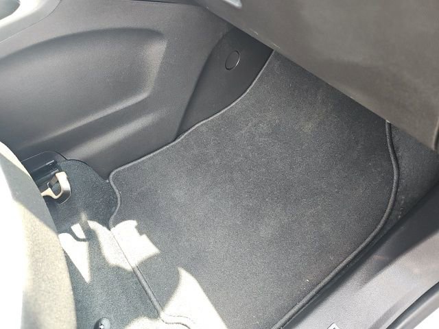 Used 2024 Chevrolet Equinox LS image 33