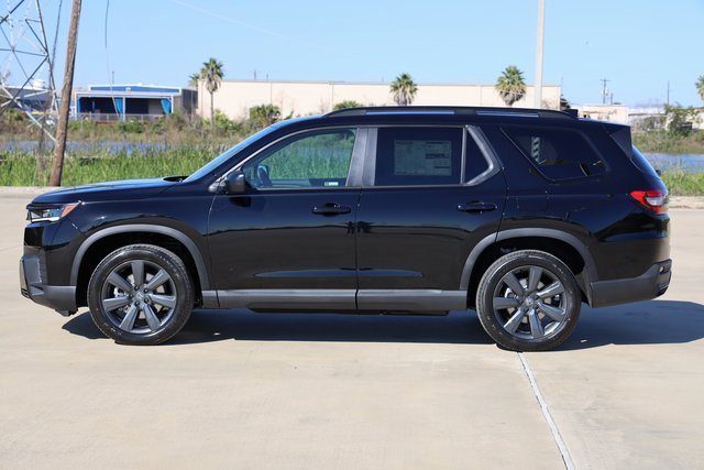 New 2026 Honda Pilot Sport image 5