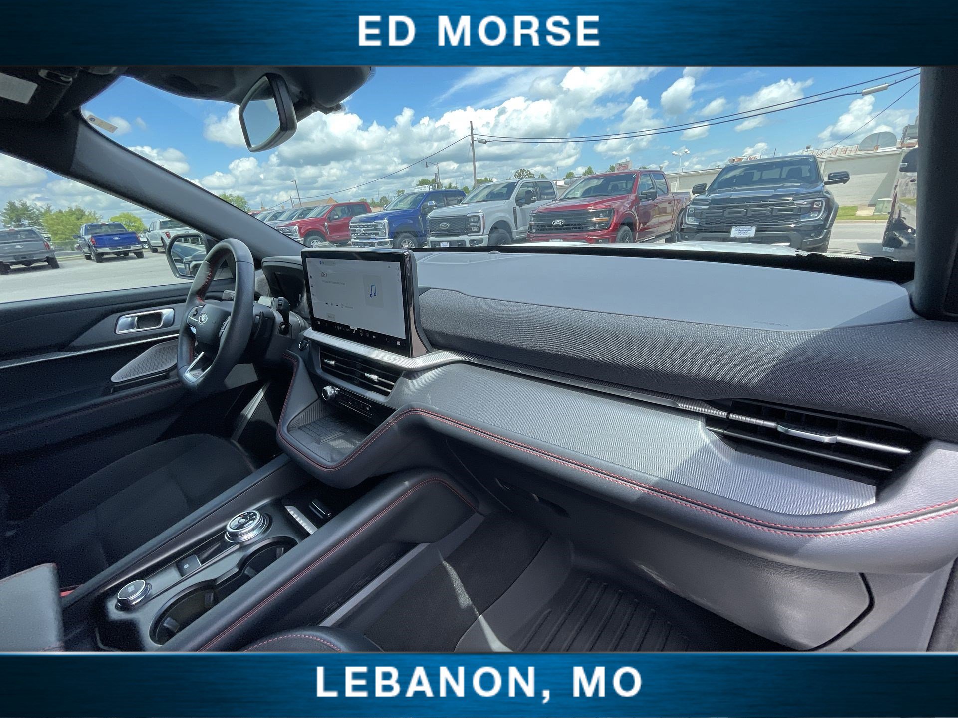 Certified 2025 Ford Explorer ST AWD/4WD image 28