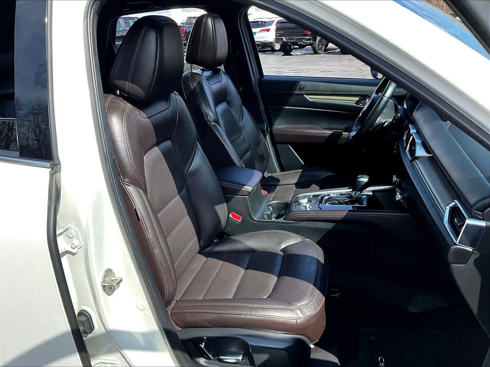 Used 2021 MAZDA CX-5 Signature AWD/4WD image 11