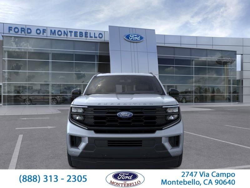 New 2026 Ford Expedition Max Active RWD image 8