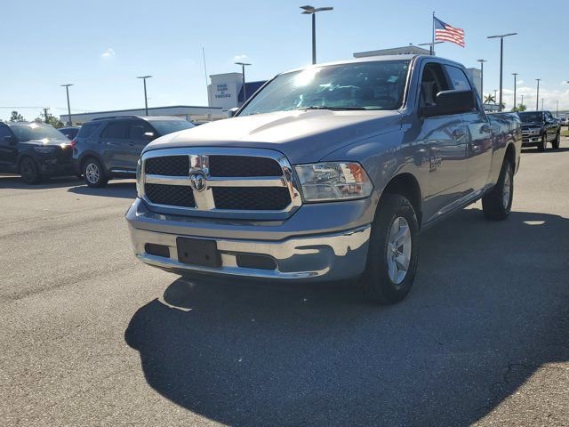 Used 2020 RAM 1500 Classic SLT image 3