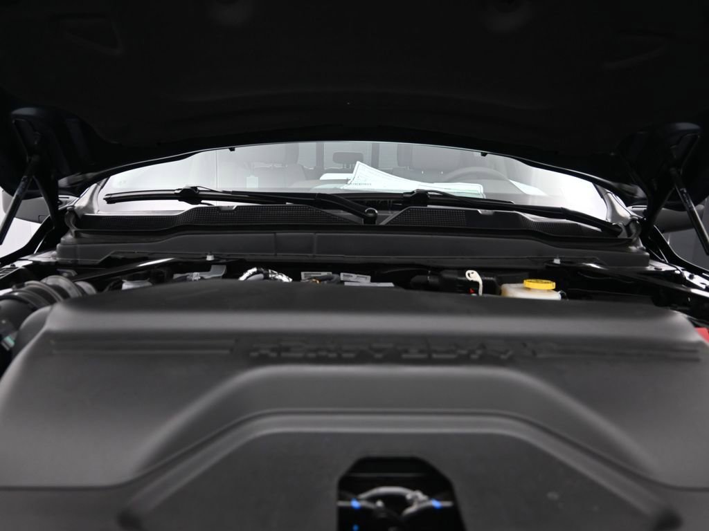 New 2026 RAM 3500 Laramie AWD/4WD image 29