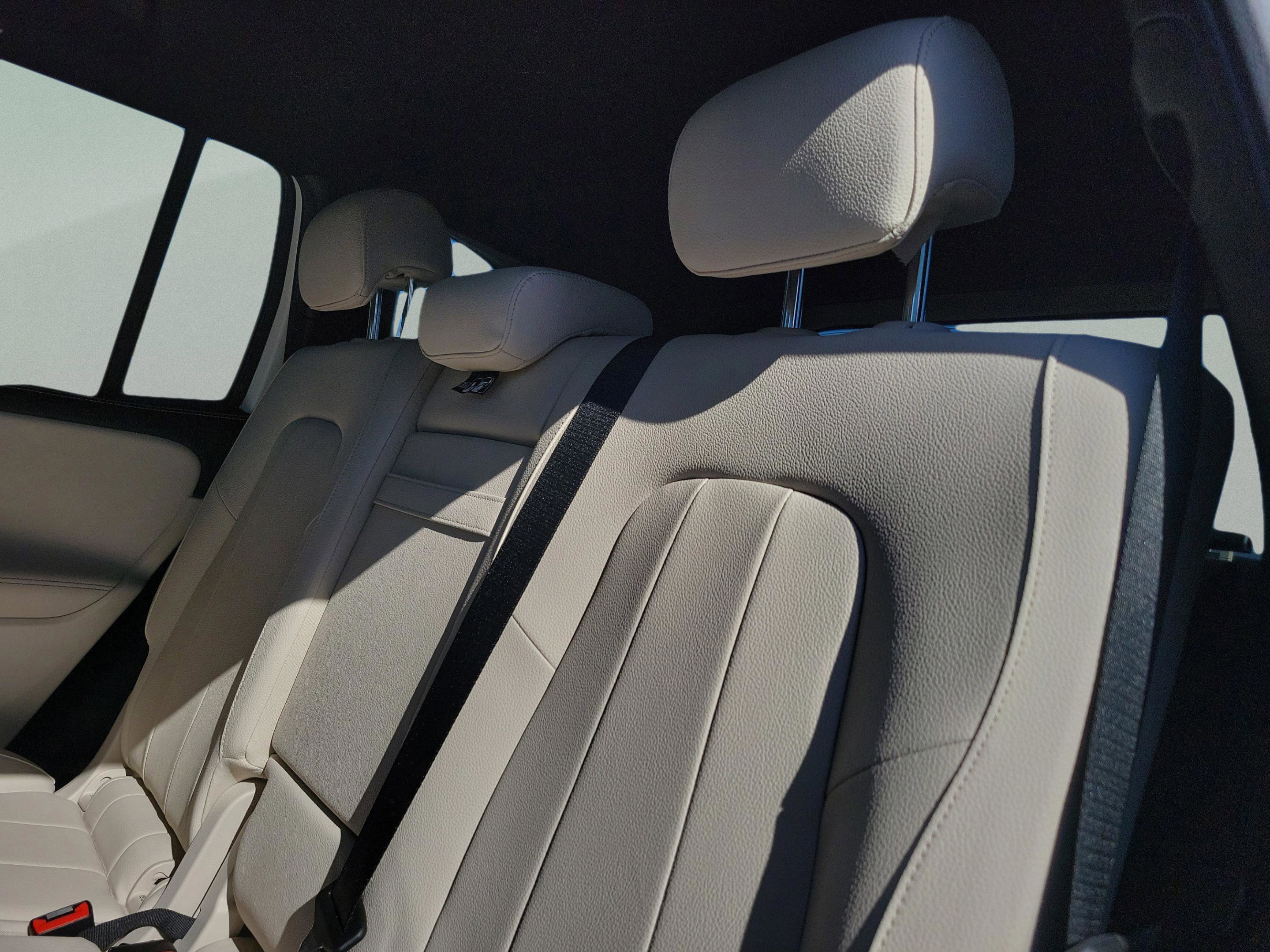 Certified 2025 Mercedes-Benz GLB 250 image 12