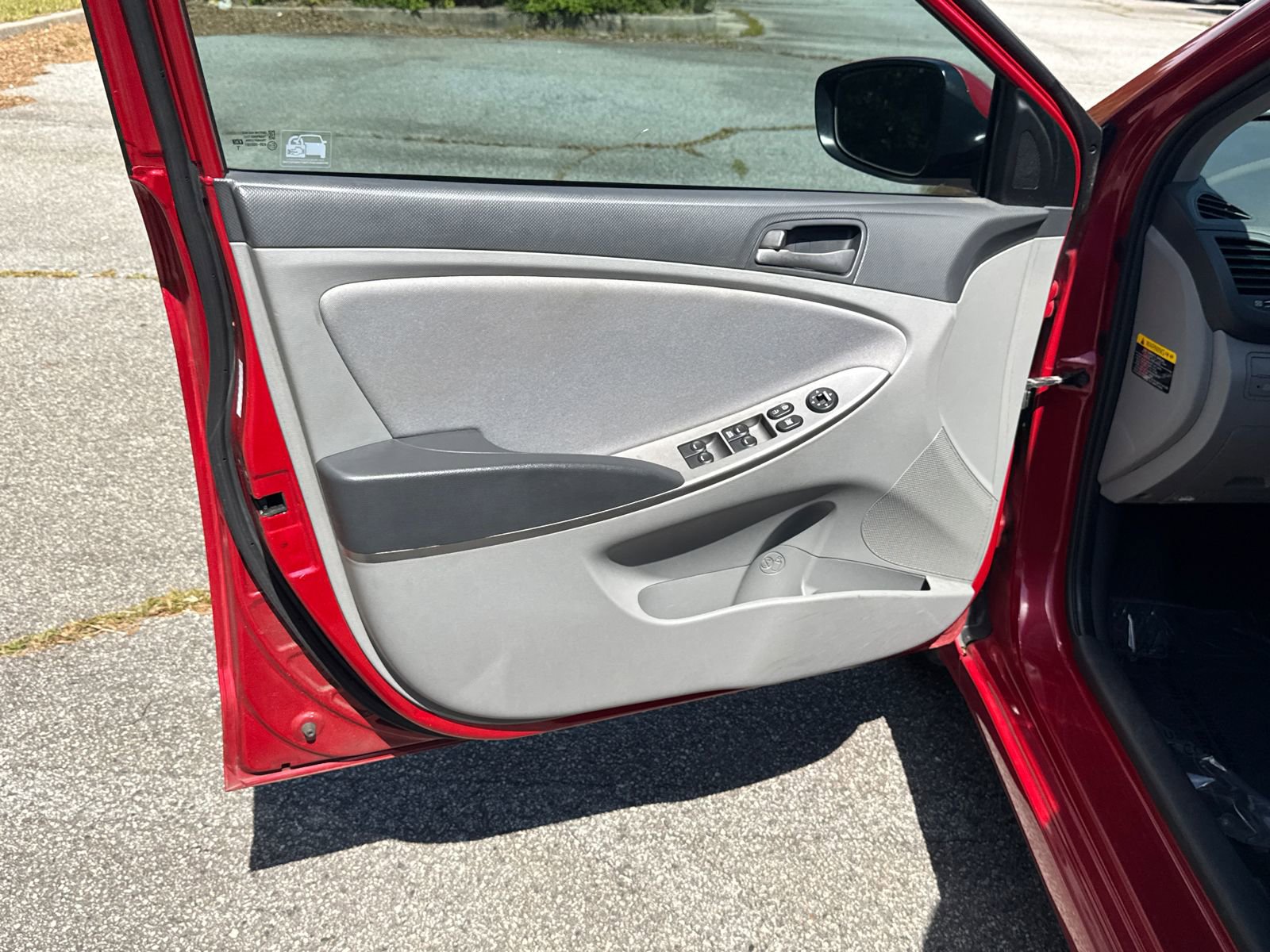 Used 2016 Hyundai Accent SE FWD image 10