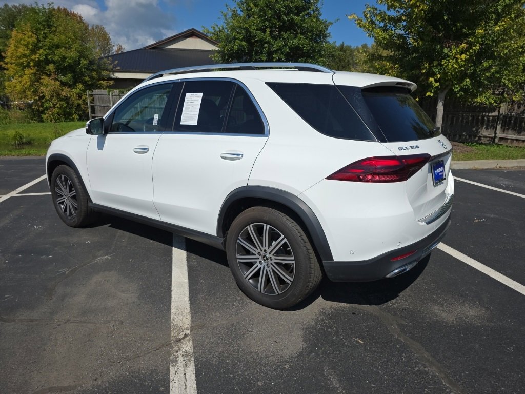 Used 2024 Mercedes-Benz GLE 350 4MATIC w/ 3rd Row Seat Package image 2