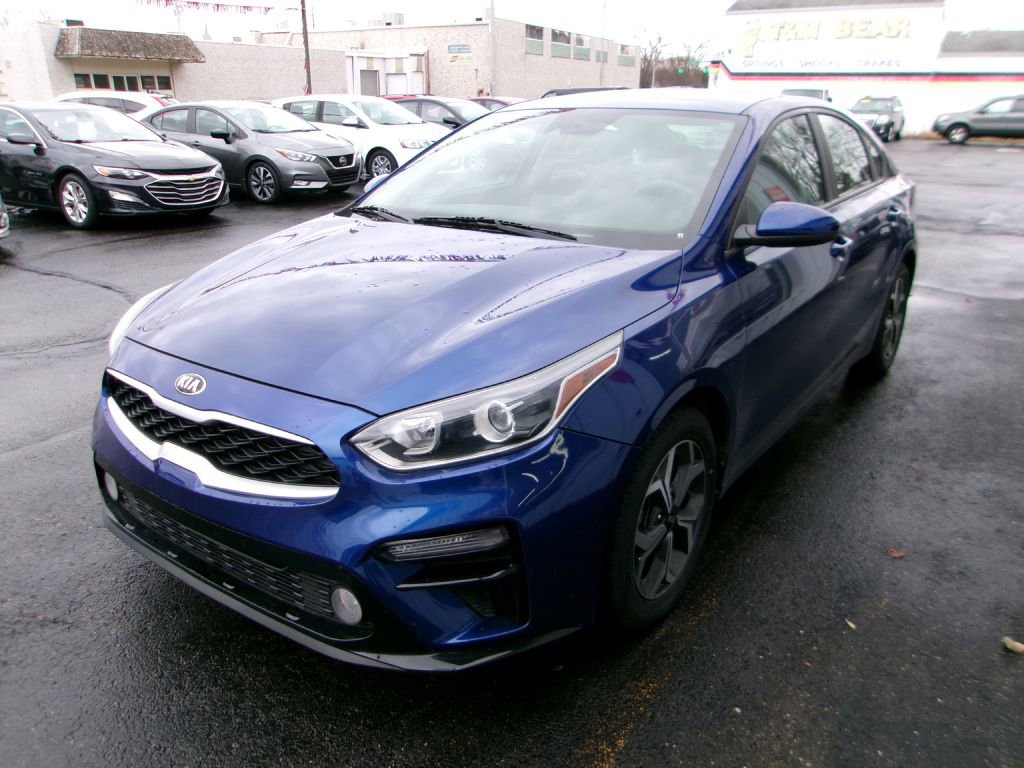 Used 2021 Kia Forte LXS image 7