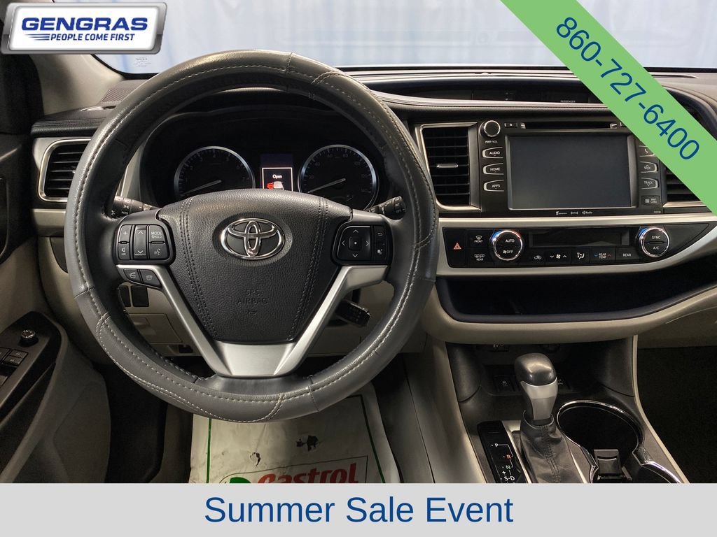 Used 2016 Toyota Highlander XLE w/ Protection Package #3 AWD/4WD image 31