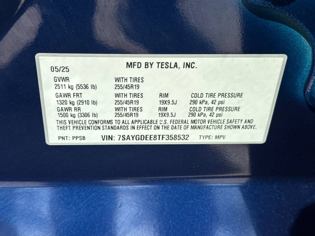 Used 2026 Tesla Model Y AWD image 33