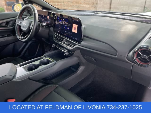 Certified 2024 Chevrolet Equinox EV RS FWD image 27