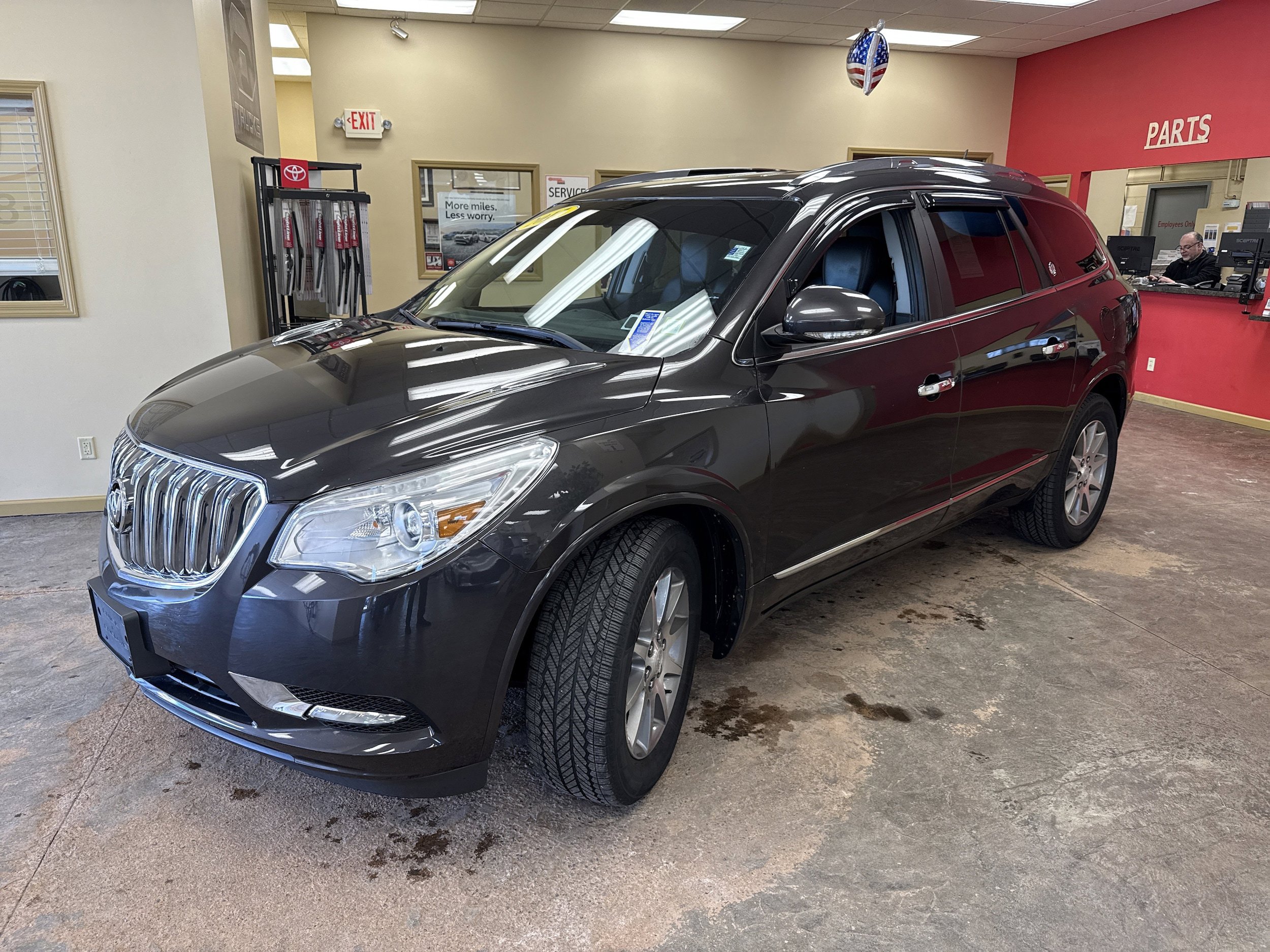 Used 2017 Buick Enclave Leather AWD/4WD image 3