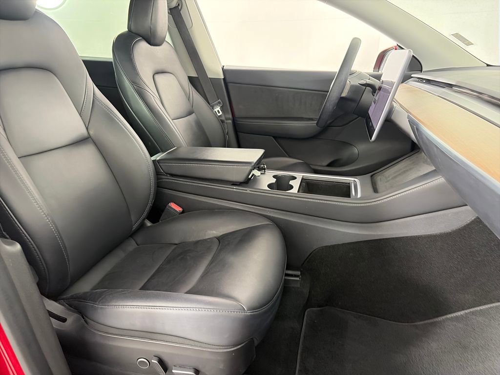 Used 2021 Tesla Model Y Long Range image 27