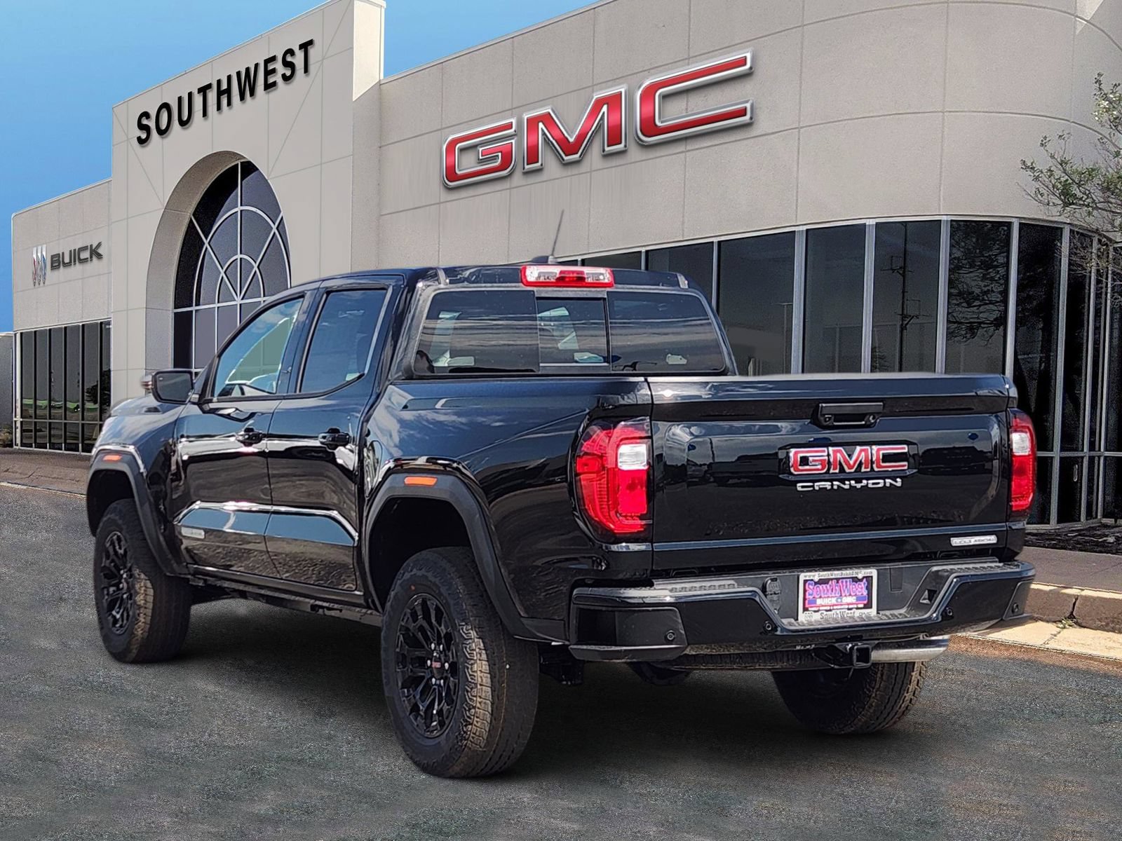 New 2026 GMC Canyon Elevation w/ Convenience Package RWD image 4
