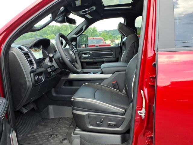 New 2026 RAM 2500 Laramie AWD/4WD image 6