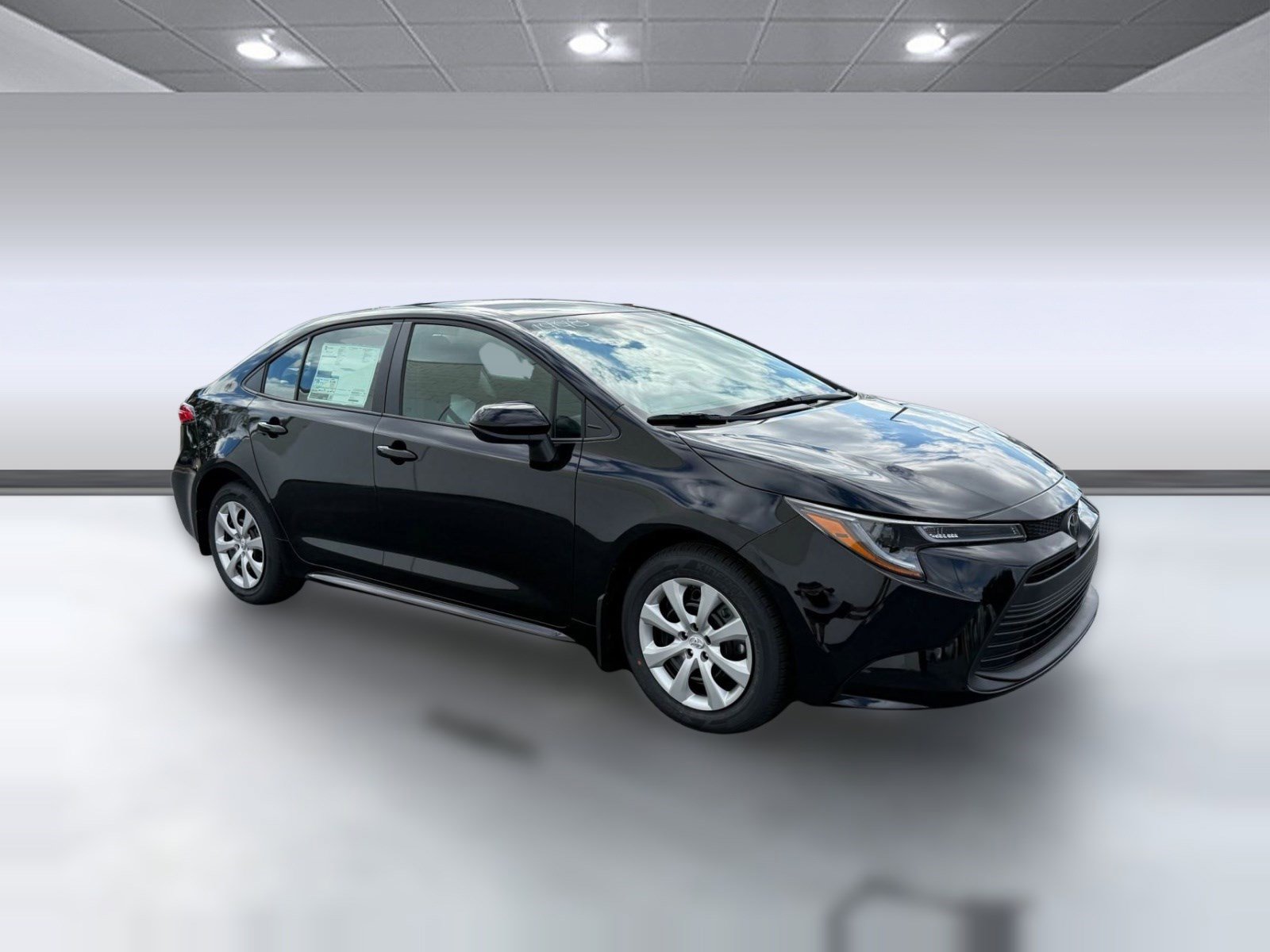 Certified 2026 Toyota Corolla LE FWD image 5