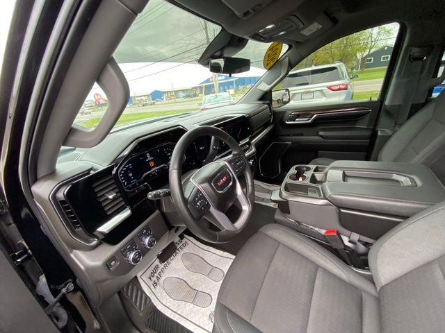 Used 2024 GMC Sierra 1500 Elevation AWD/4WD image 12