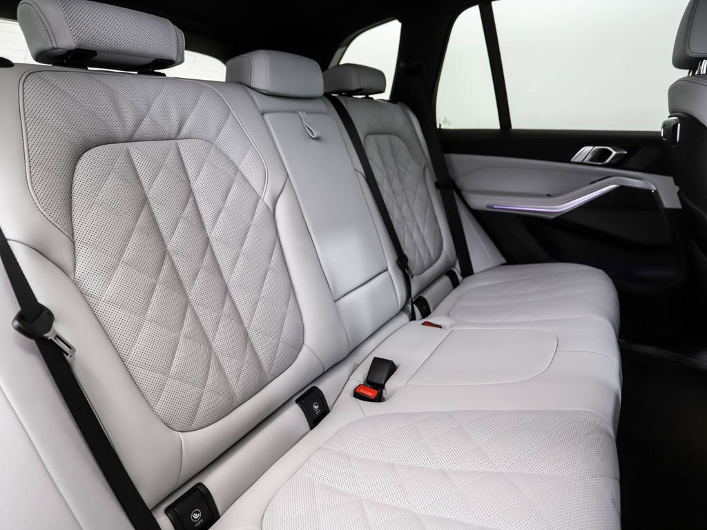 Certified 2026 BMW X5 M60i image 26