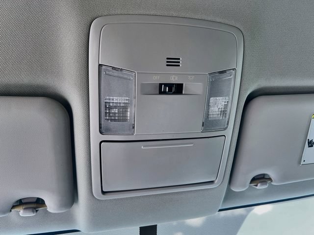 Used 2016 Toyota RAV4 LE FWD image 20